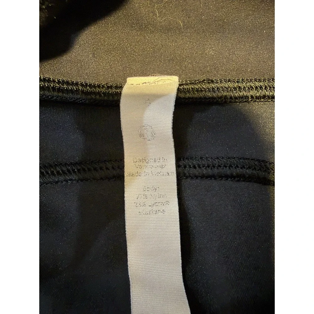 Lululemon Black High Rise Pocket Leggings Women's Size 4 Athletic Yoga Pants